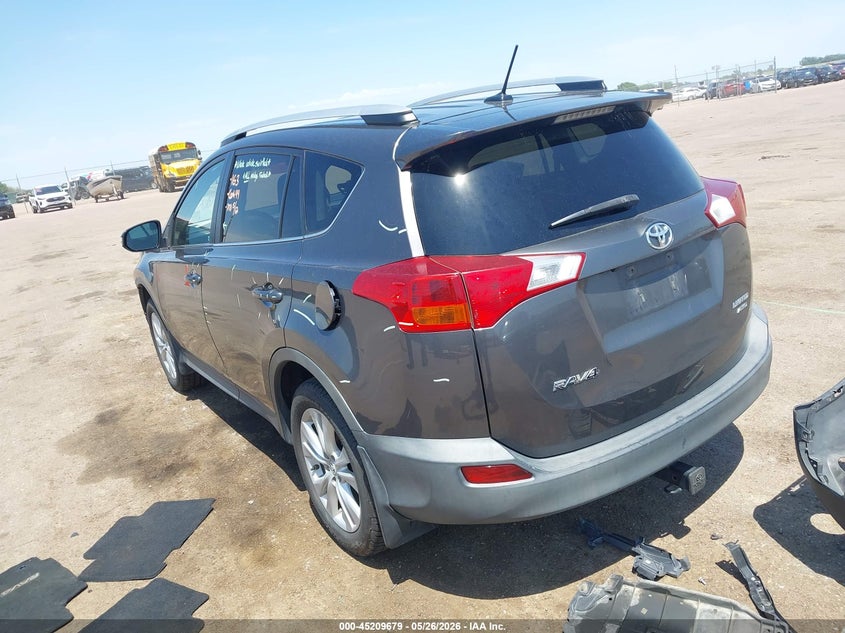 2015 TOYOTA RAV4 auction photo 3