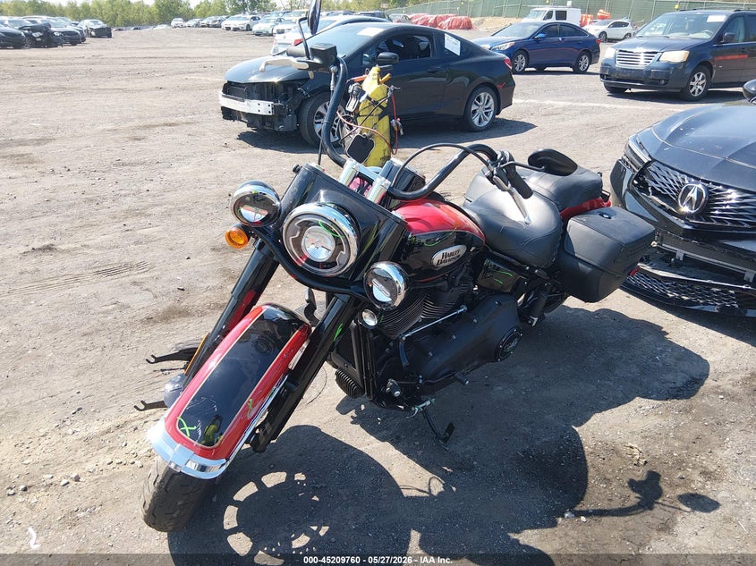 HARLEY-DAVIDSON FLHCS 2022