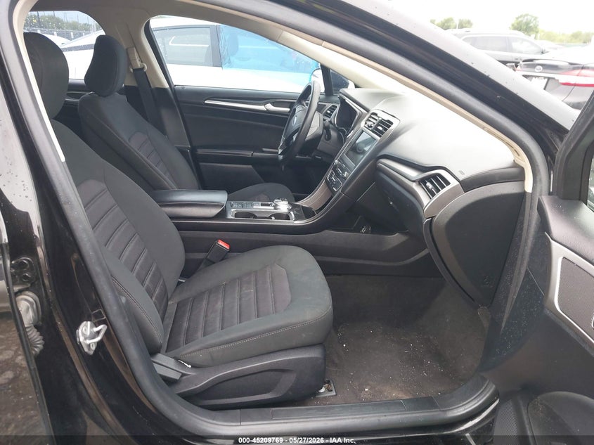 2020 FORD FUSION auction photo 5