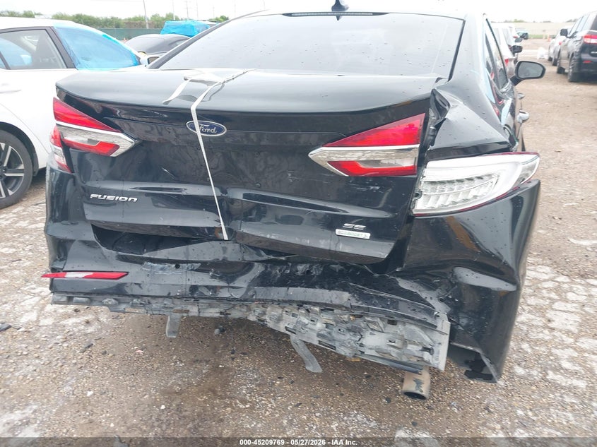 2020 FORD FUSION auction photo 6