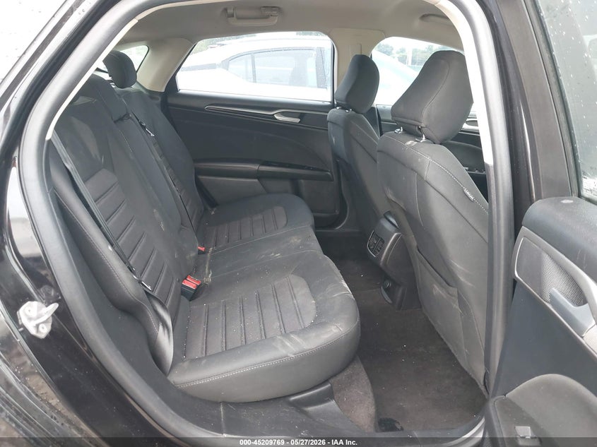 2020 FORD FUSION auction photo 8