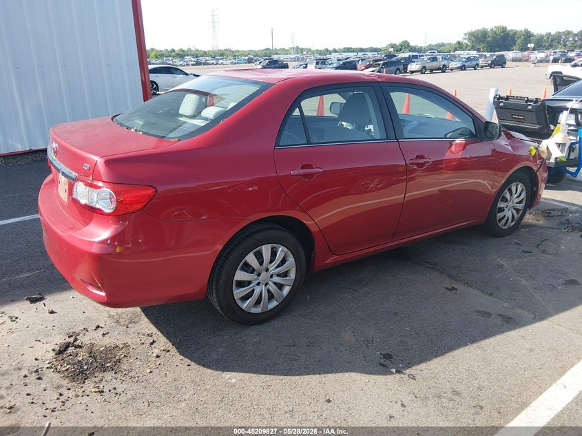 2013 TOYOTA COROLLA auction photo 4