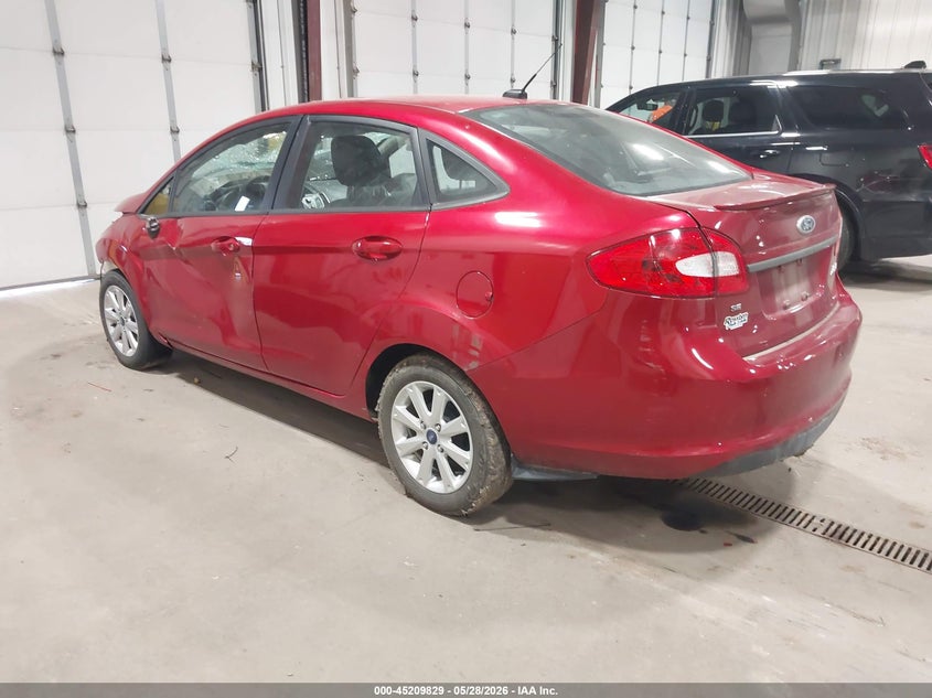 Vin: 3fadp4bj5cm150526, lot: 45707570, ford fiesta se 20123