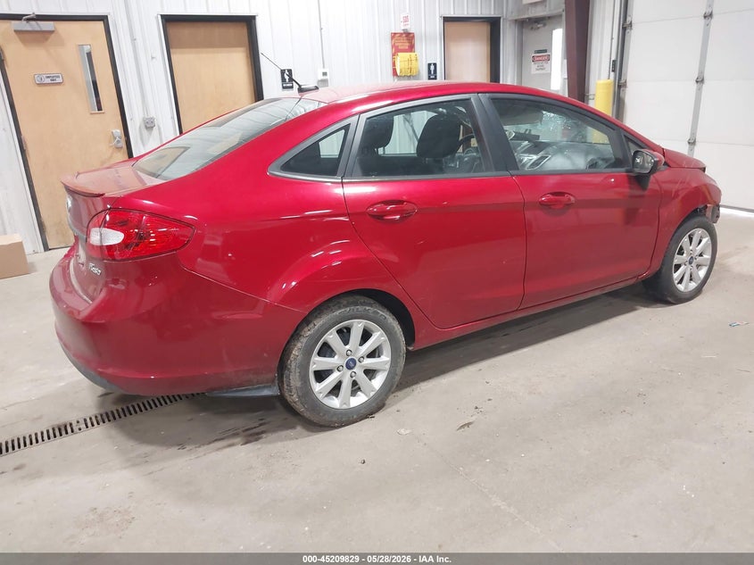 Vin: 3fadp4bj5cm150526, lot: 45707570, ford fiesta se 20124