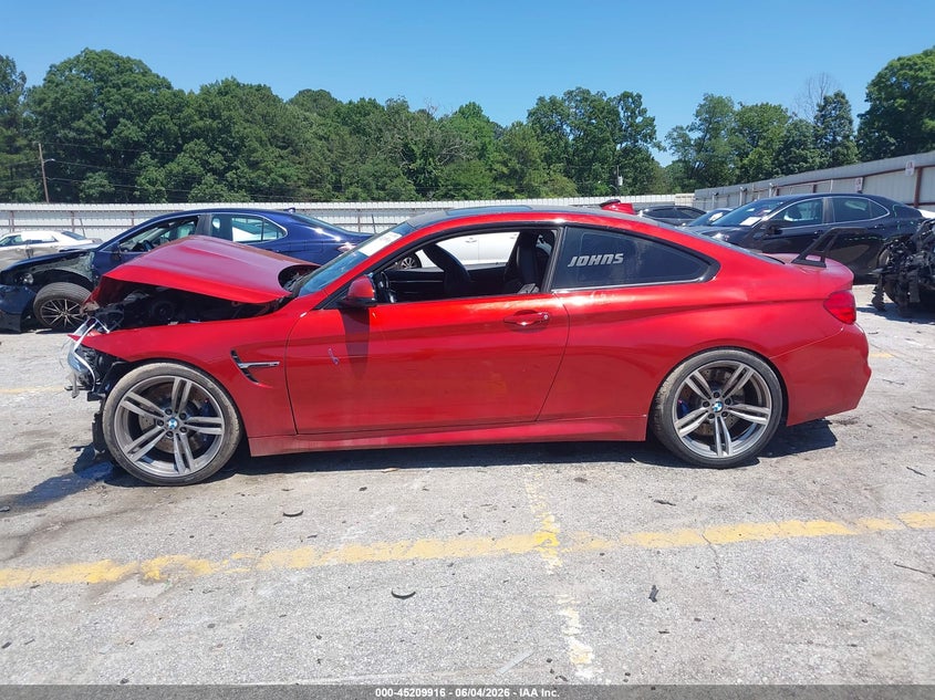 BMW M4 - zdjęcie 14