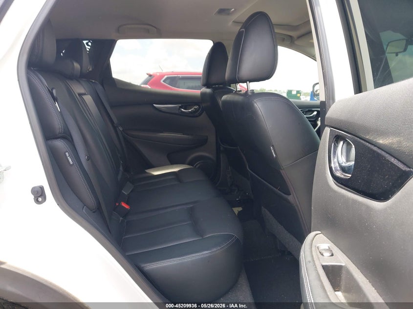 2021 NISSAN ROGUE SPORT auction photo 8