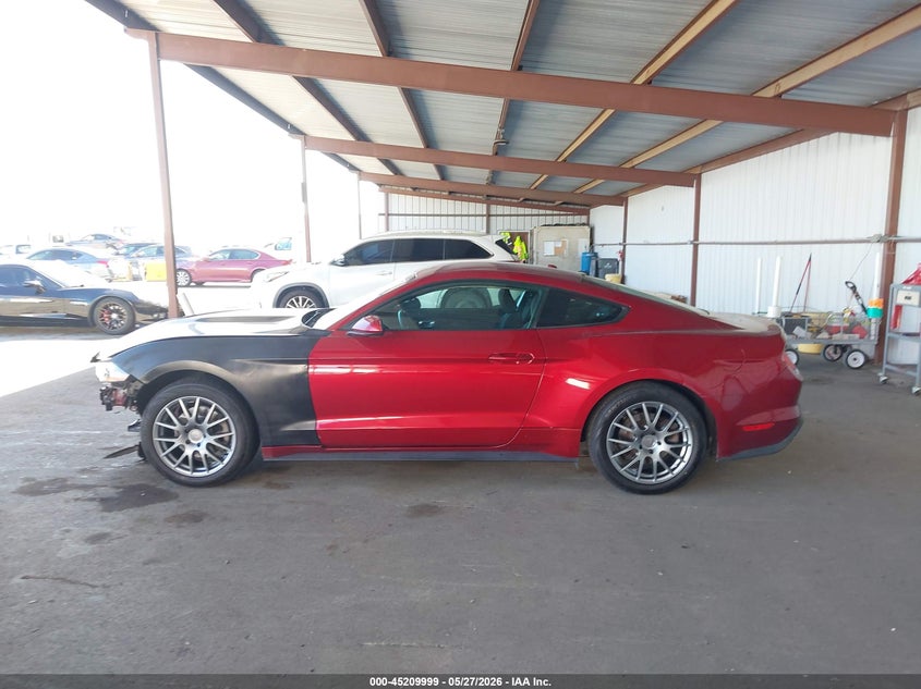 FORD MUSTANG - zdjęcie 14