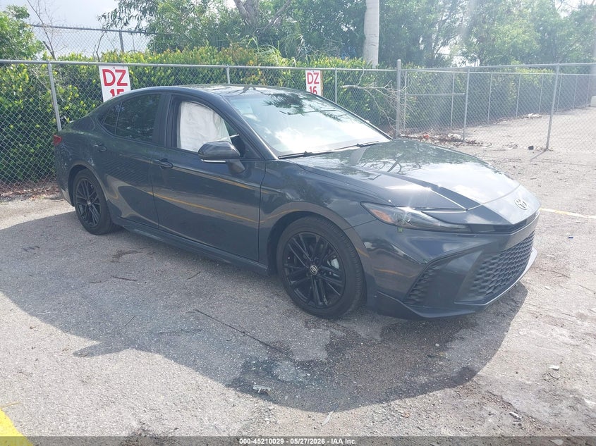 2026 Toyota Se