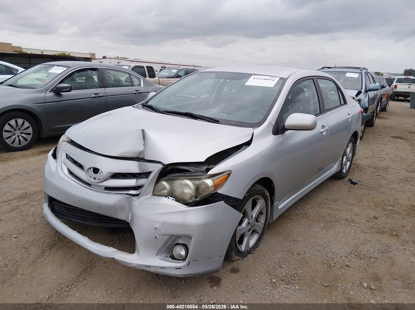Vin: 2t1bu4ee7cc895330, lot: 45707795, toyota corolla s 20122