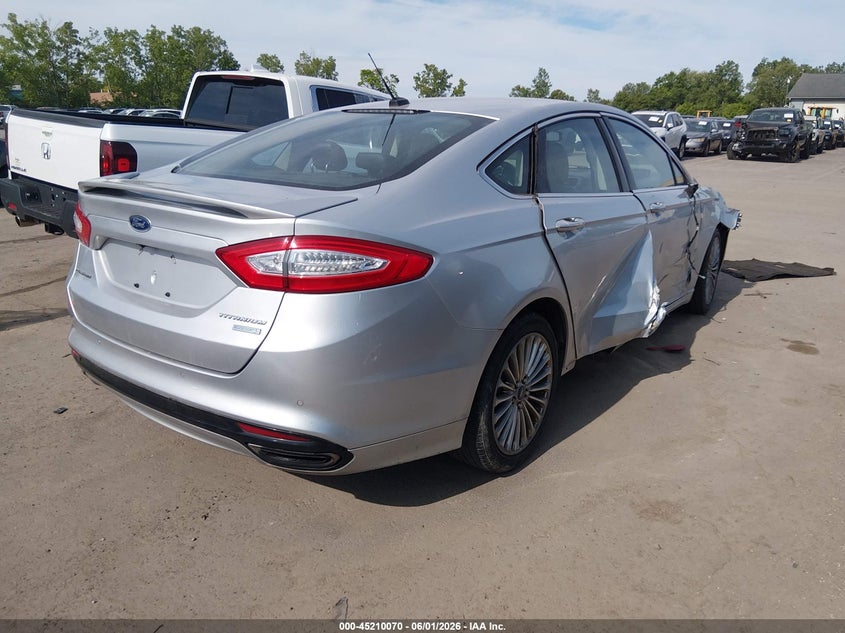 2016 FORD FUSION auction photo 4
