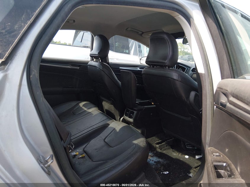 2016 FORD FUSION auction photo 8