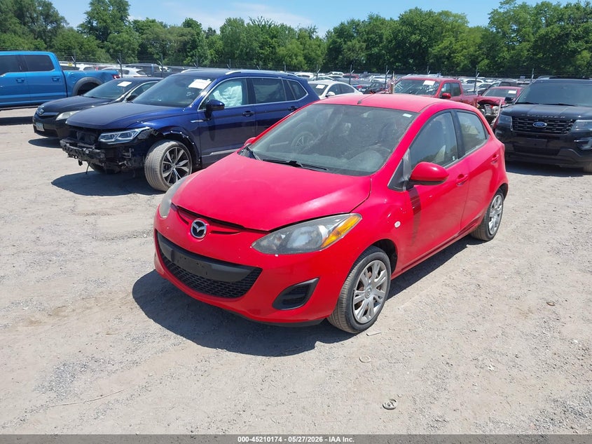 Vin: jm1de1ky5c0138052, lot: 45707915, mazda mazda2 sport 20122