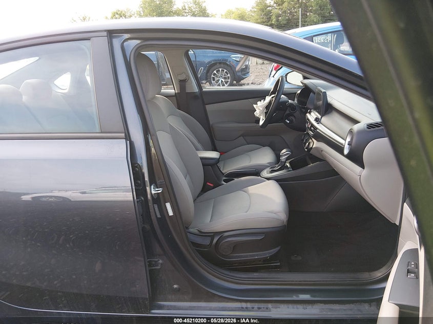 VIN 3KPF24AD3LE260451 2020 KIA FORTE LXS