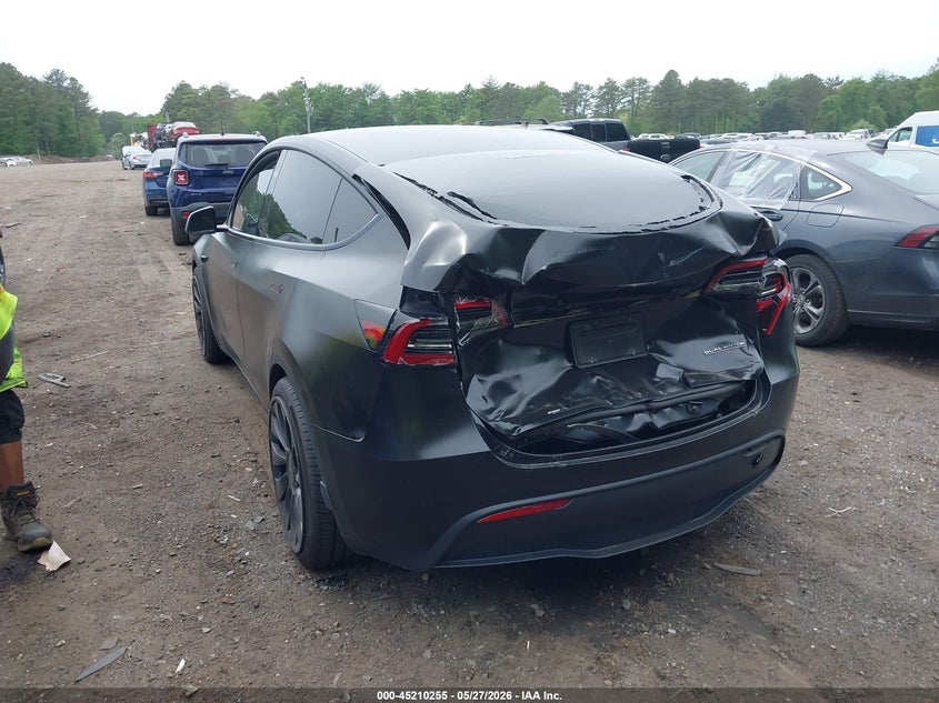 Vin: 7saygdef2pf863870, lot: 45707996, tesla model y performance dual motor all-wheel drive 20233