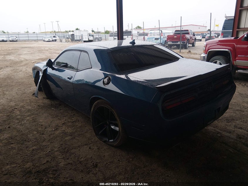 Vin: 2c3cdzbt3lh152436, lot: 45708024, dodge challenger r/t 20203