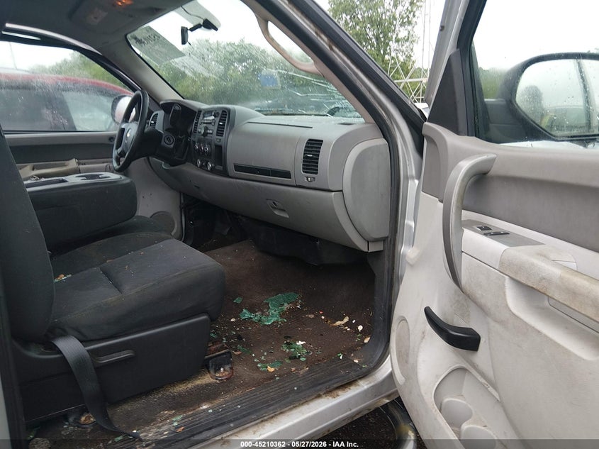 2011 CHEVROLET SILVERADO TRUCK 4.8L V-8 VVT, 302HP