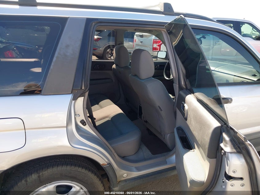 2005 Subaru Forester 2.5X VIN: JF1SG63695H727045 Lot: 45210368