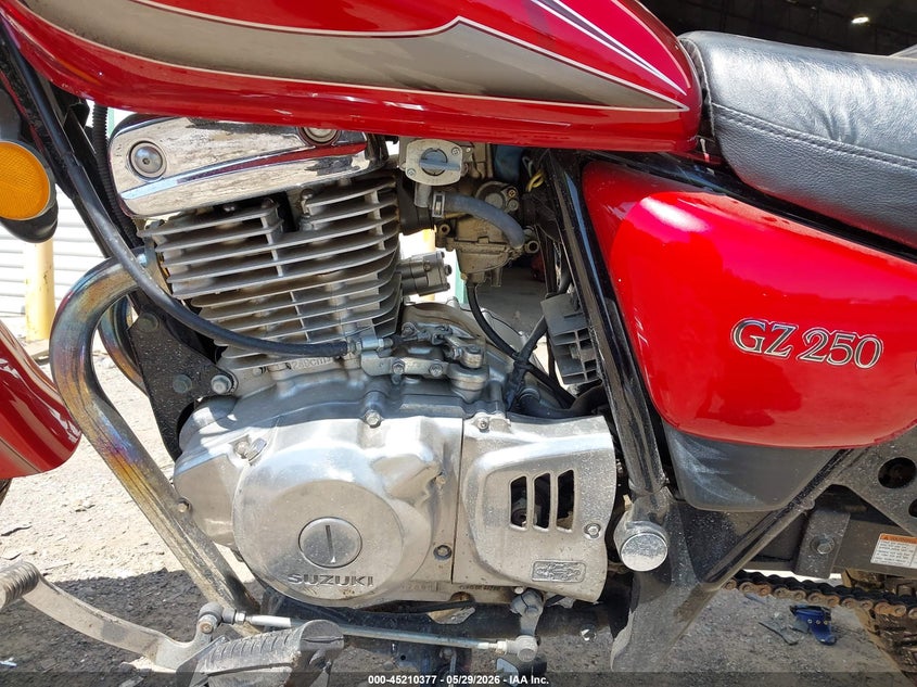 2001 Suzuki Gz250 VIN: JS1NJ48A512103261 Lot: 45210377