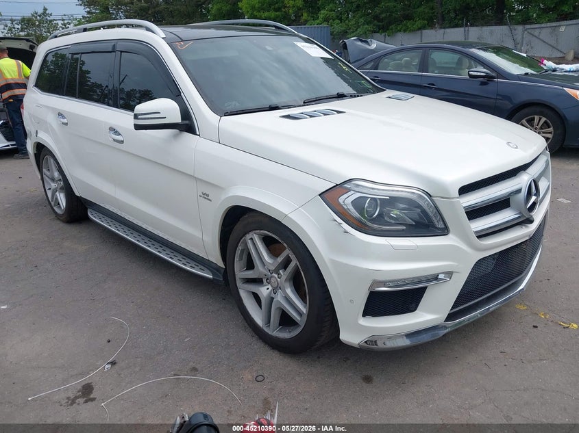 2015 MERCEDES-BENZ GL 550 4MATIC