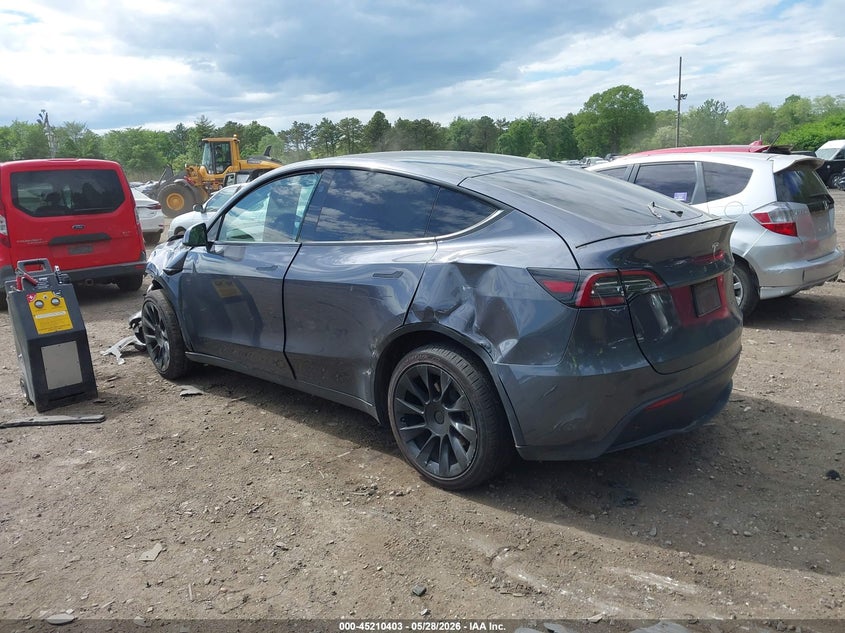 Vin: 7saygaee1pf835760, lot: 45708145, tesla model y awd/long range dual motor all-wheel drive 20233