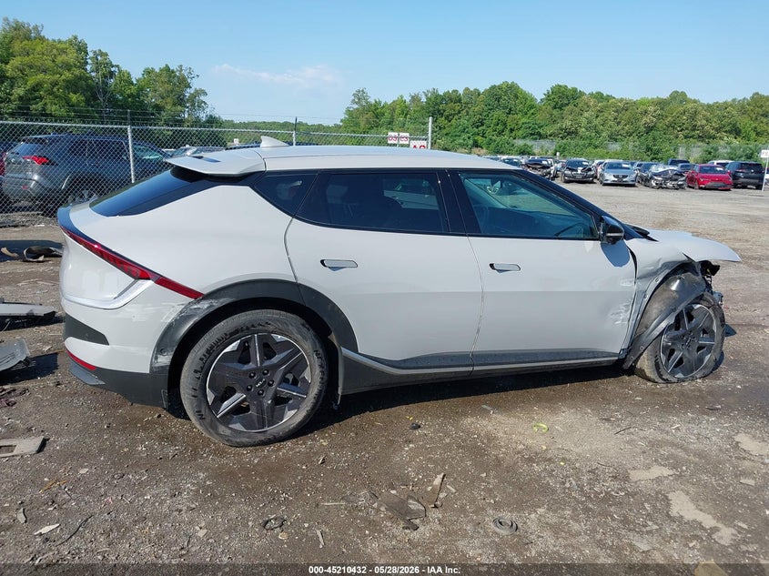 2025 Kia Ev6 Light Long Range Awd VIN: 5XYC3DJC5SG003865 Lot: 45210432