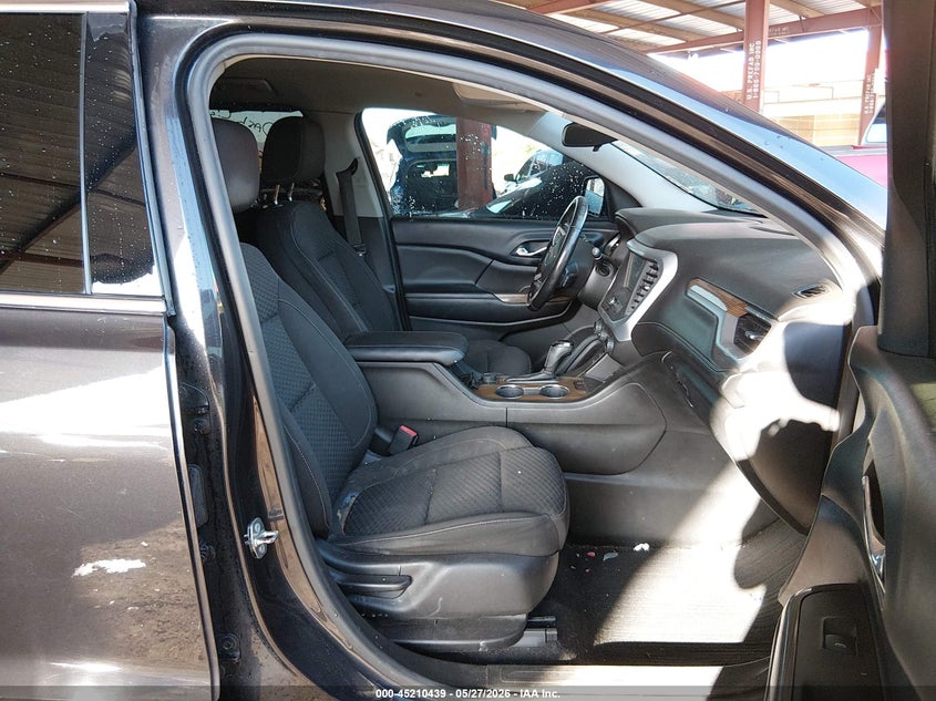 2017 GMC ACADIA SLE-2 · Фото 5