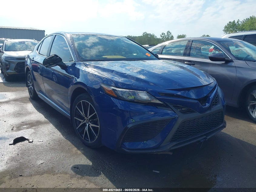 2024 TOYOTA CAMRY auction photo 1
