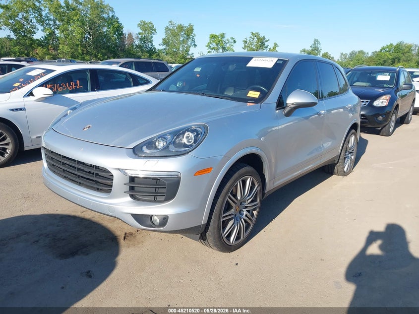 Vin: wp1aa2a26jka02921, lot: 45708261, porsche cayenne 20182