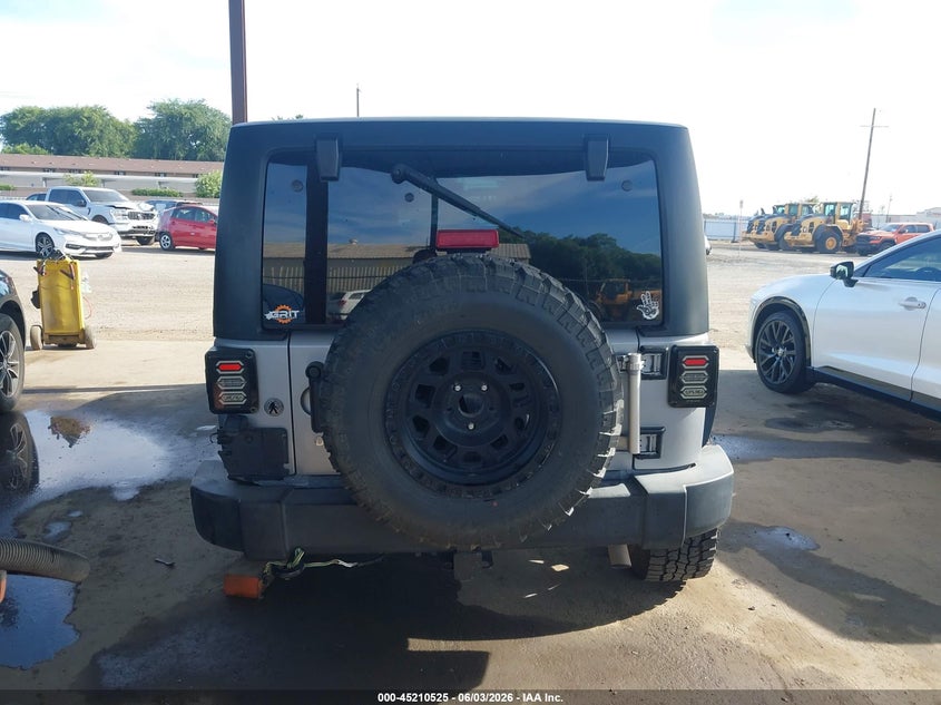 2016 Jeep Wrangler Unlimited Sport VIN: 1C4BJWDG8GL248201 Lot: 45210525