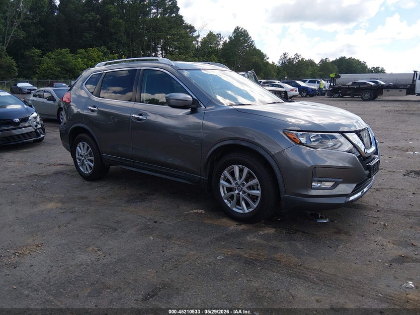 2017 Nissan Rogue Sv