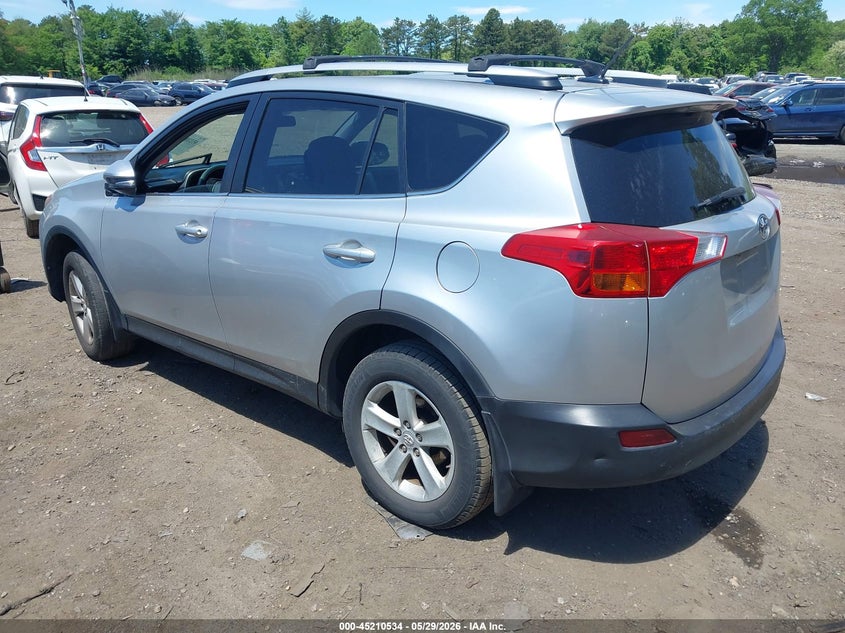 2014 TOYOTA RAV4 auction photo 3