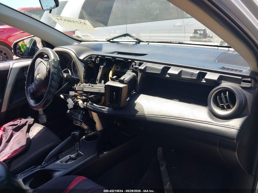 2014 TOYOTA RAV4 auction photo 5