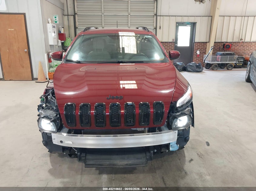 2018 Jeep Cherokee Latitude Tech Connect Fwd VIN: 1C4PJLCBXJD612002 Lot: 45210602