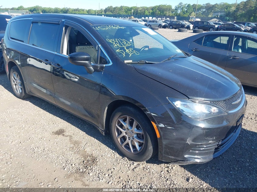 Vin: 2c4rc1dg3hr517371, lot: 45708377, chrysler pacifica touring 2017 img_1
