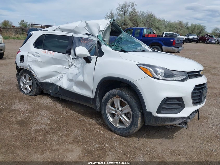 Vin: kl7cjpsm1nb509784, lot: 45708416, chevrolet trax awd lt 2022 img_1