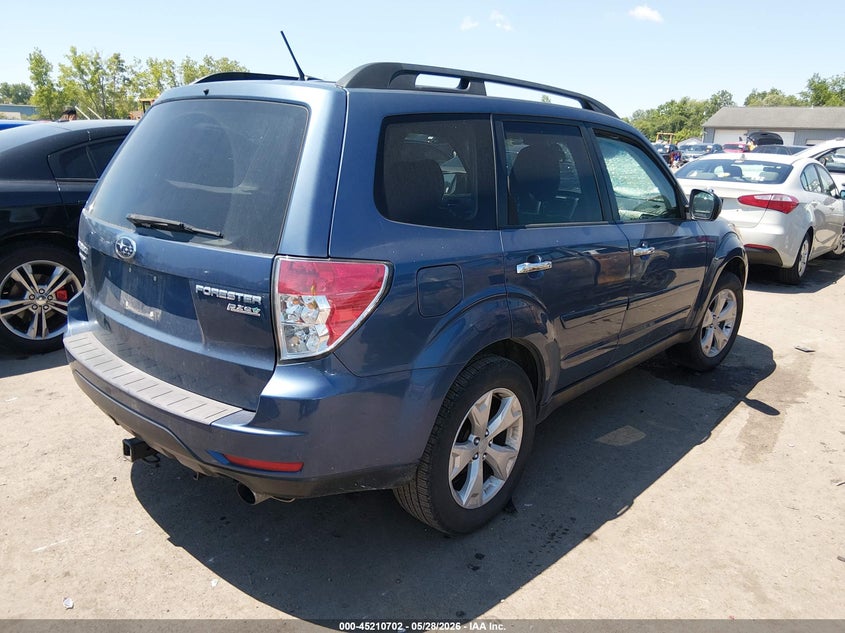 JF2SHAEC0CH417829 2012 Subaru Forester 2.5 2.5X Limited blue