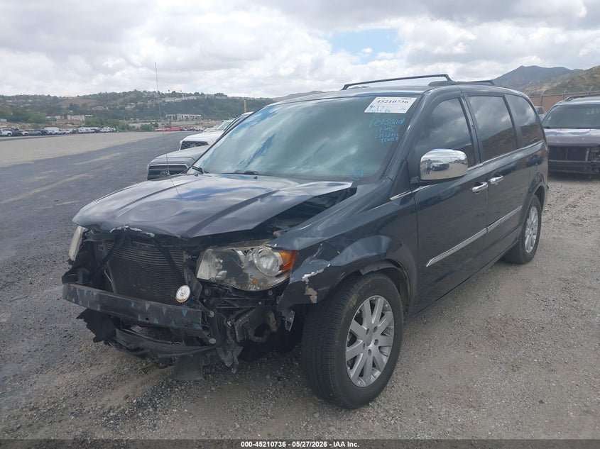 Vin: 2cfrc1bg3er203654, lot: 45708477, chrysler town  country 20142