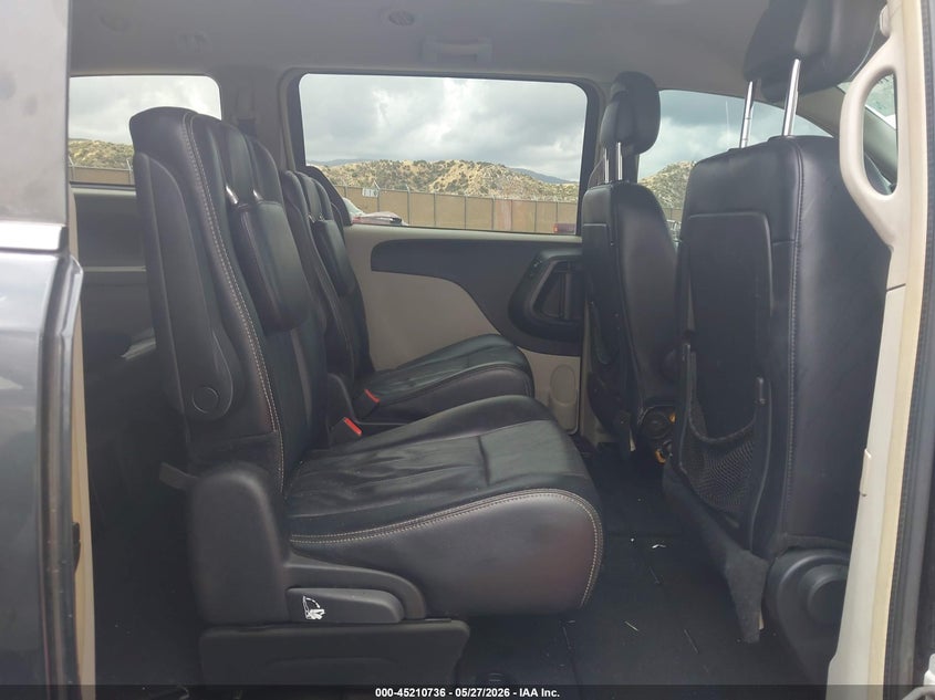 2014 Chrysler Town Country VIN: 2CFRC1BG3ER203654 Lot: 45210736