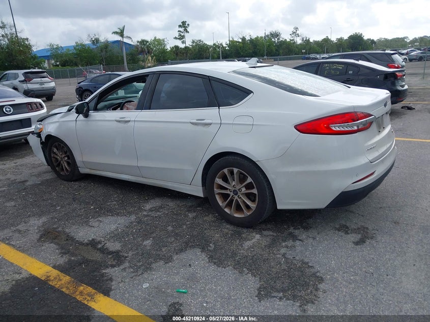 2020 FORD FUSION auction photo 3