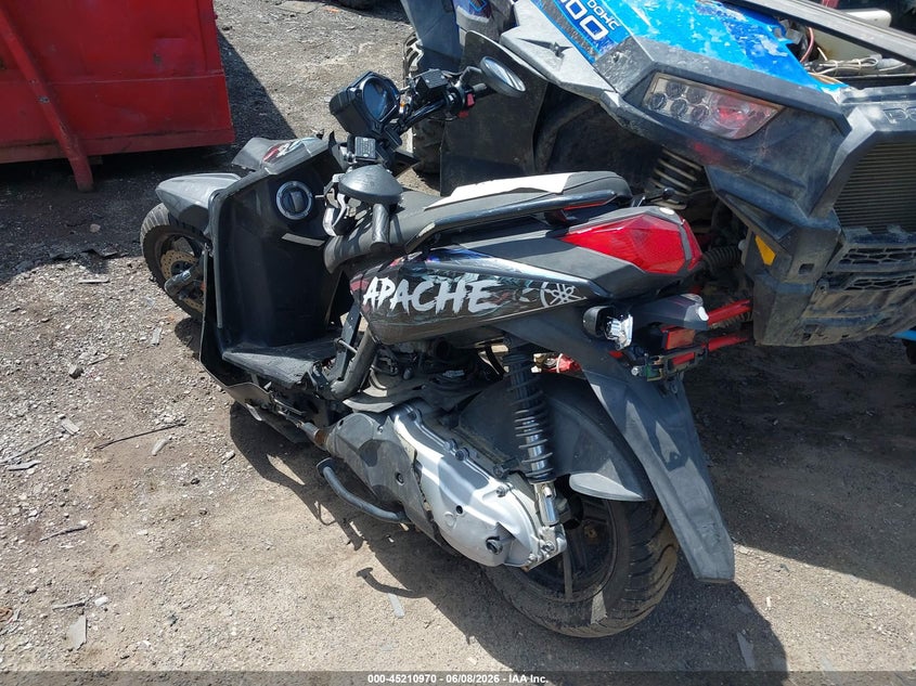 2021 YAMAHA YW125 auction photo 3