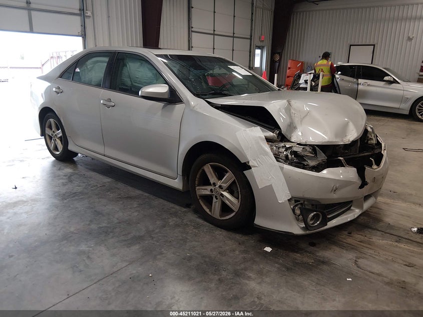 2014 Toyota Se