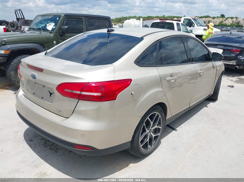 Vin: 1fadp3h26jl220933, lot: 45708802, ford focus sel 20184