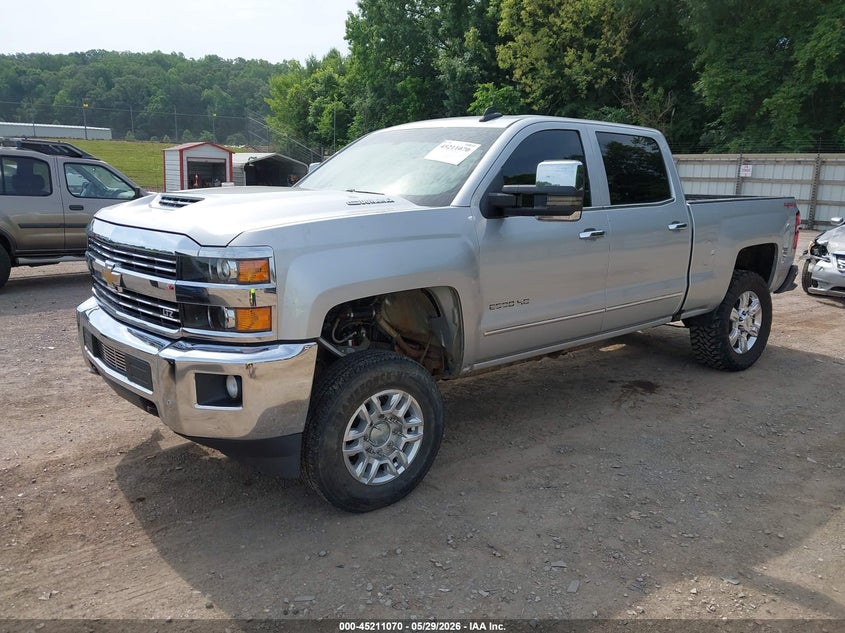 Vin: 1gc1kwey8hf117429, lot: 45708811, chevrolet silverado k2500 heavy duty ltz 20172