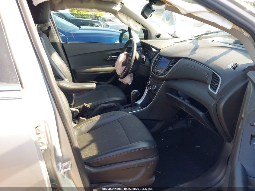 VIN KL7CJLSB7LB332176 2020 CHEVROLET TRAX FWD LT