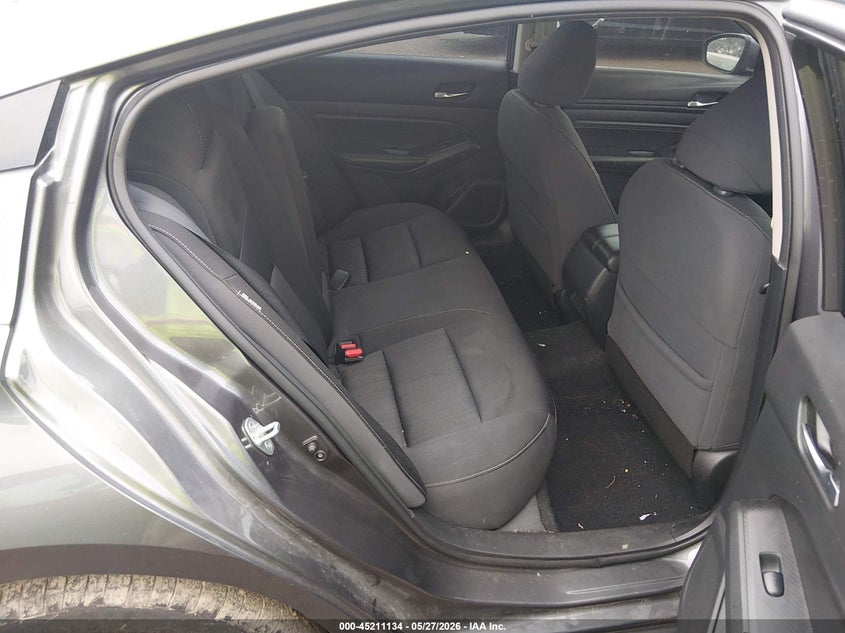 2019 NISSAN ALTIMA auction photo 8