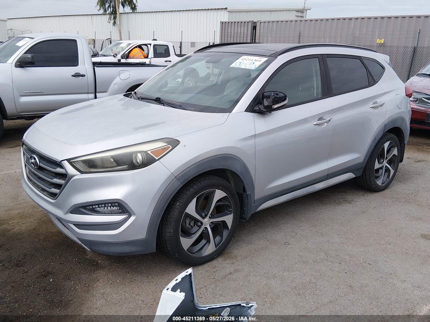 2018 HYUNDAI TUCSON auction photo 2