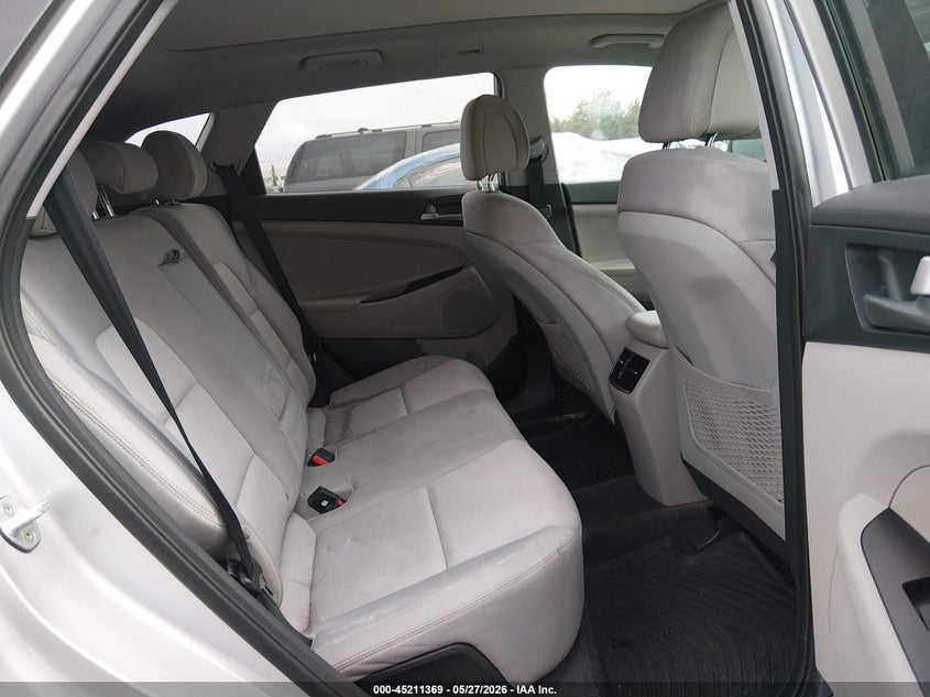 2018 HYUNDAI TUCSON auction photo 8