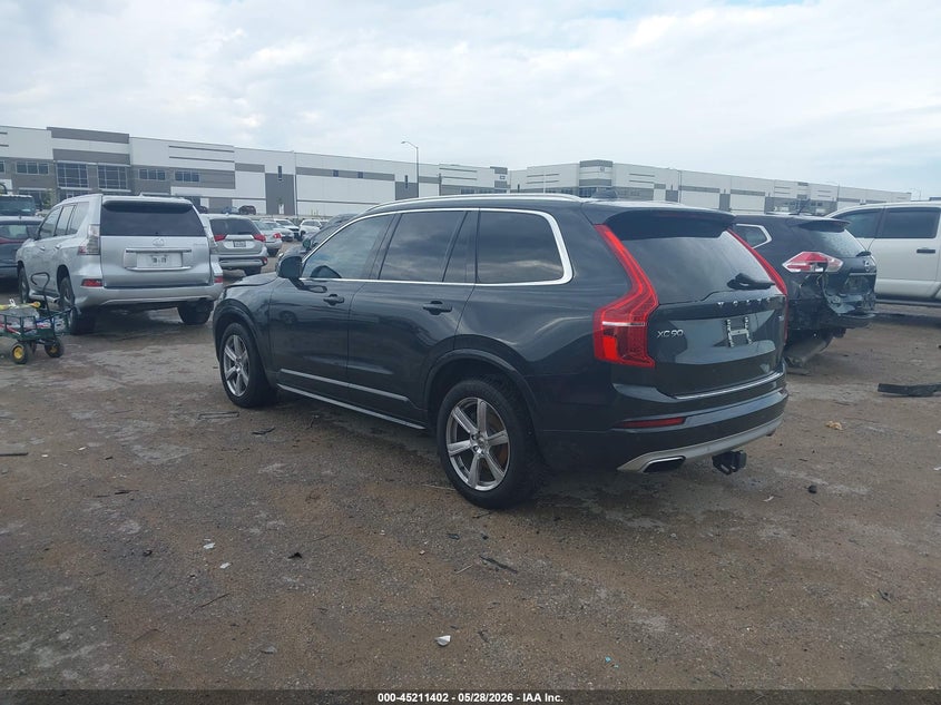 Vin: yv4a22pk3m1683097, lot: 45709143, volvo xc90 t6 momentum 7 passenger 20213