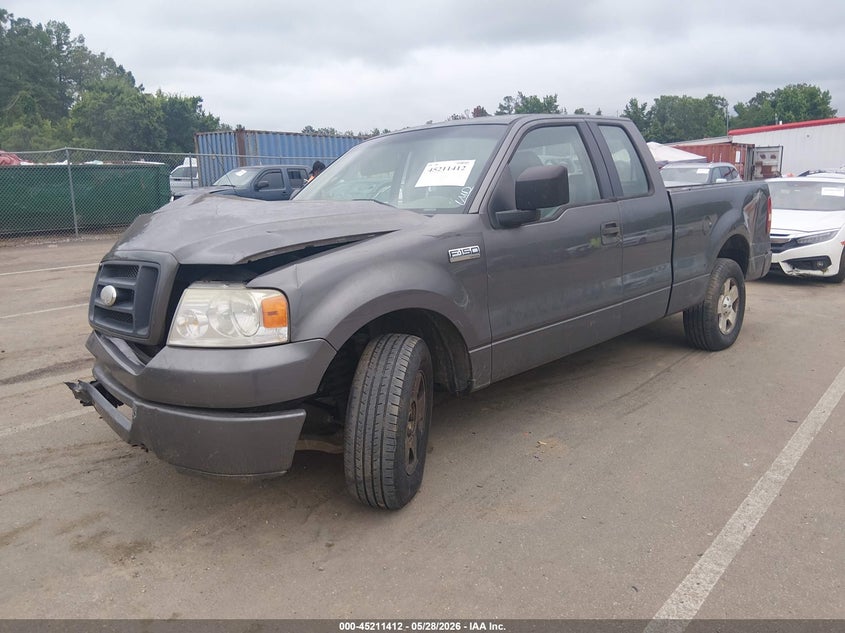 2006 FORD F-150 auction photo 2