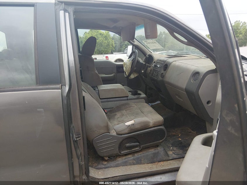 2006 FORD F-150 auction photo 5